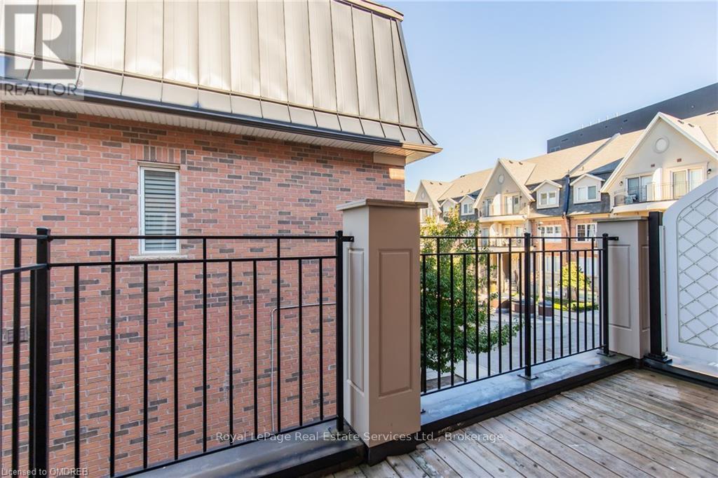 42-02 - 2420 Baronwood Drive, Oakville, Ontario  L6M 0J7 - Photo 24 - W10404065