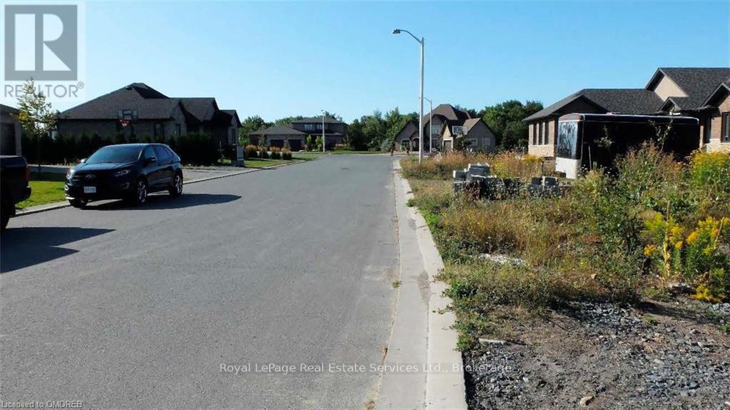 33 Hidden Ridge Court Court, Greater Sudbury, Ontario  P3E 5X2 - Photo 3 - X10403345