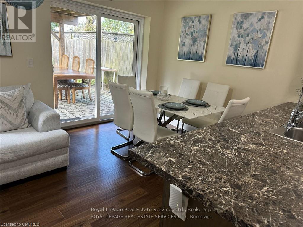 614 West 5th Street, Hamilton, Ontario  L9C 3R2 - Photo 2 - X10404344