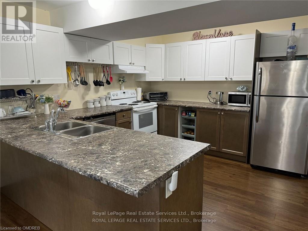 614 West 5th Street, Hamilton, Ontario  L9C 3R2 - Photo 3 - X10404344