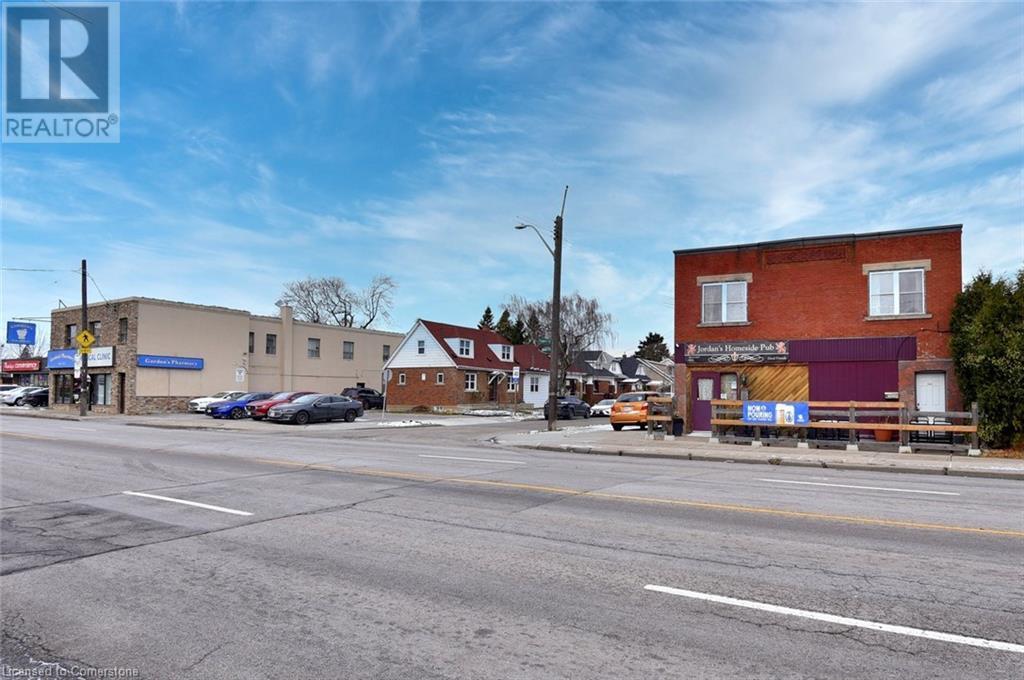 1523 Main Street E, Hamilton, Ontario  L8K 1E4 - Photo 2 - 40684515