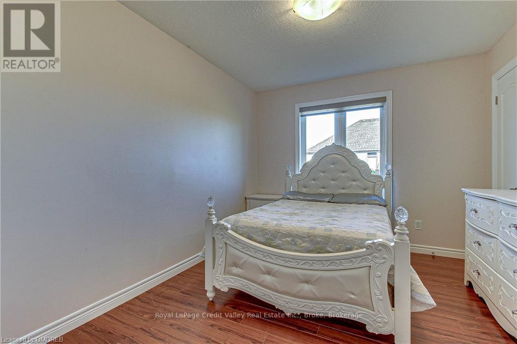 123 Coulas Crescent, Norfolk County, Ontario  N0E 1Y0 - Photo 3 - X10403442