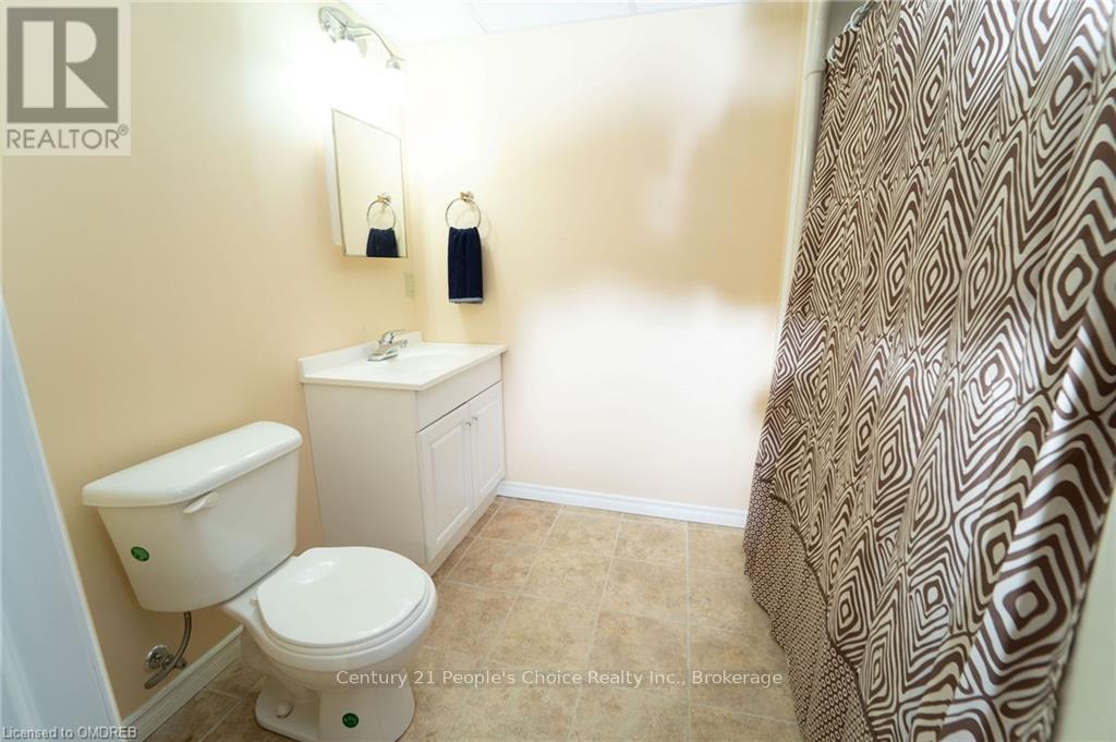 7657 Trackview Street, Niagara Falls, Ontario  L2H 2Z6 - Photo 30 - X10403620