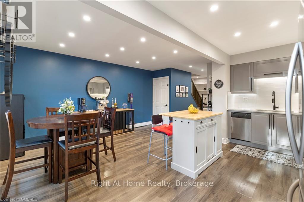 312b Bluevale Street N, Waterloo, Ontario  N2J 4G3 - Photo 11 - X10404092