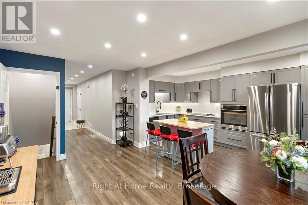 312b Bluevale Street N, Waterloo, Ontario  N2J 4G3 - Photo 30 - X10404092