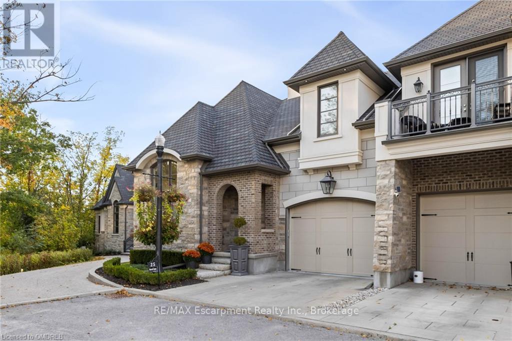 25 Arbourvale, St. Catharines, Ontario  L2T 3B7 - Photo 2 - X10404345
