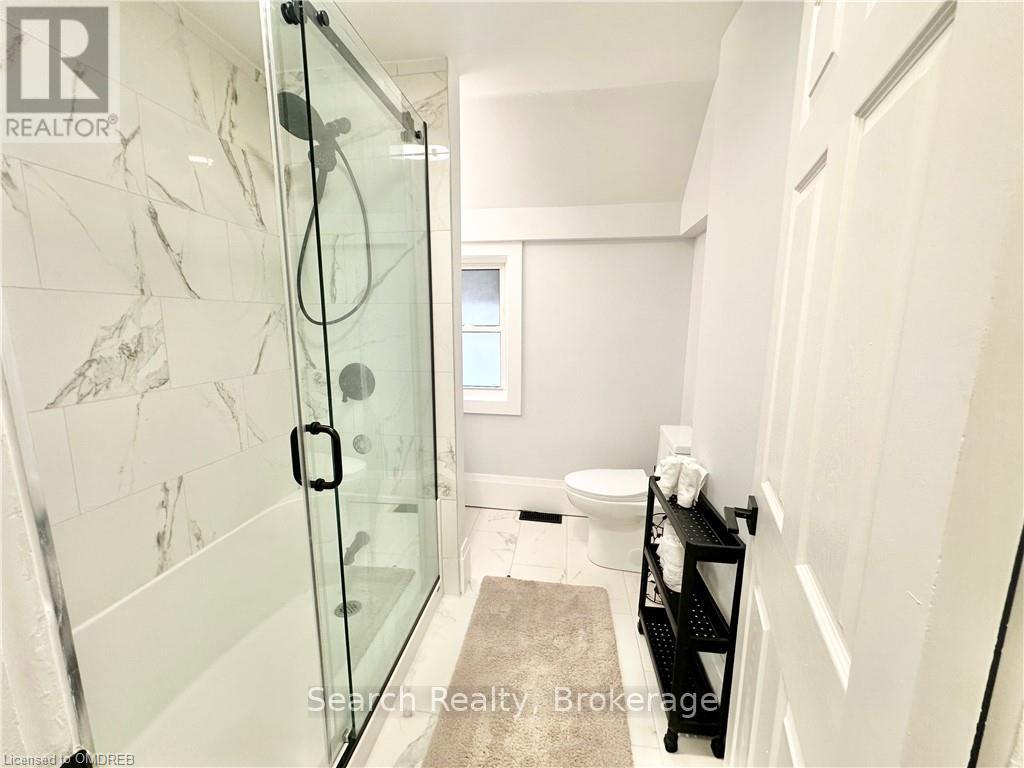 14 Kennedy Avenue, Kitchener, Ontario  N2G 2Z8 - Photo 16 - X10404346