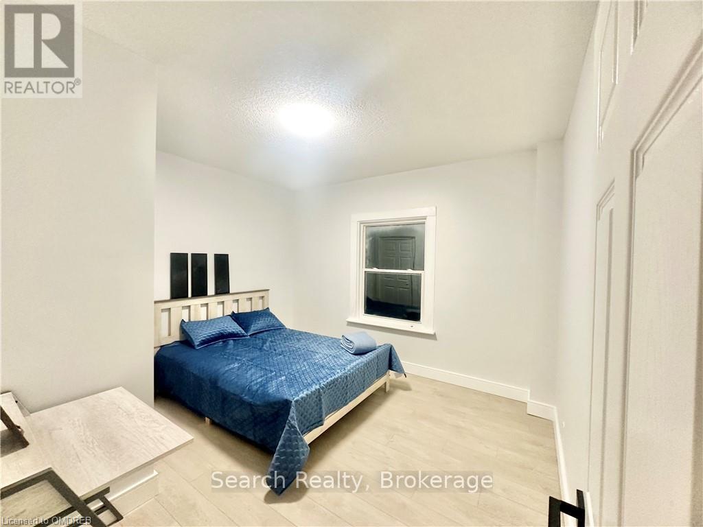 14 Kennedy Avenue, Kitchener, Ontario  N2G 2Z8 - Photo 7 - X10404346