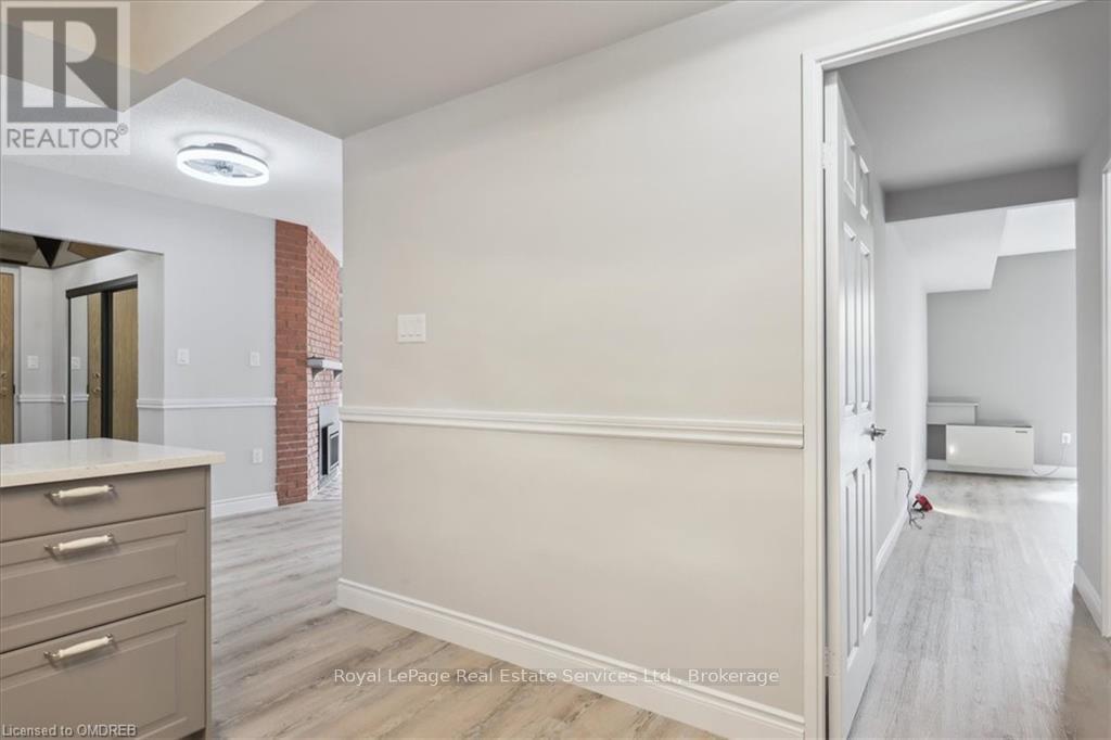 102 - 162 Reynolds Street, Oakville, Ontario  L6J 3K9 - Photo 26 - W10403687