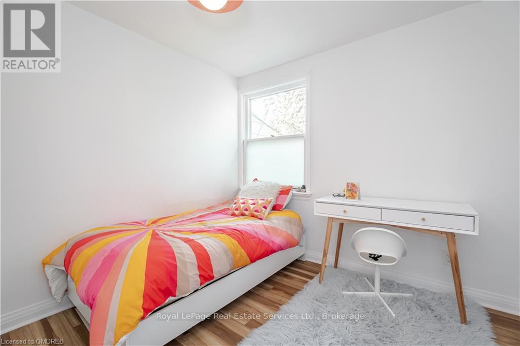 2149 Caroline Street, Burlington, Ontario  L7R 1L7 - Photo 14 - W10403897