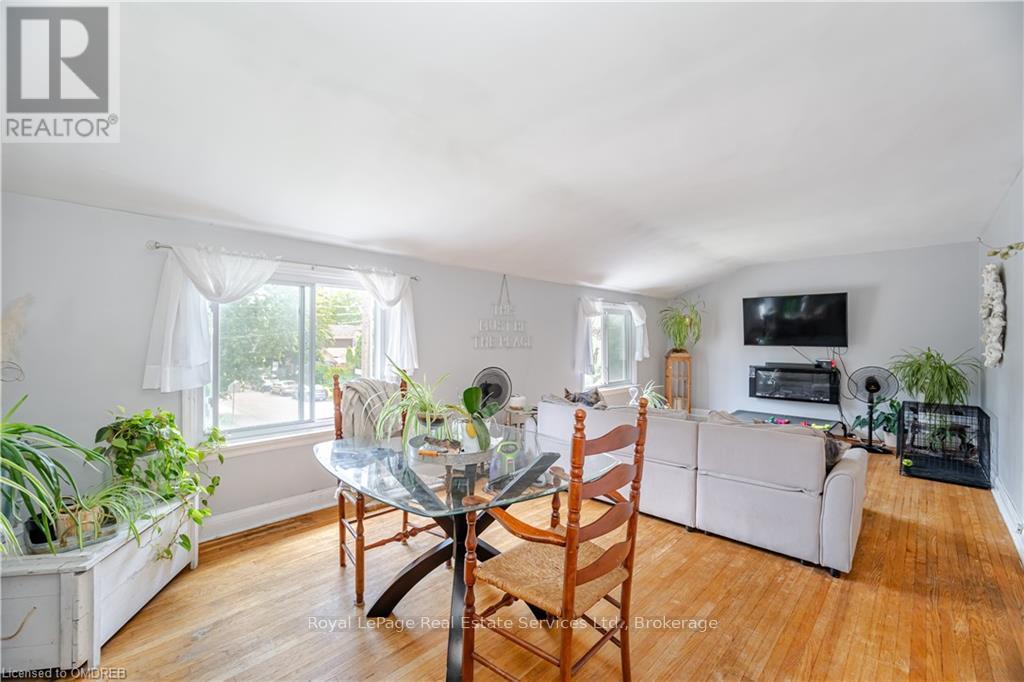 2149 Caroline Street, Burlington, Ontario  L7R 1L7 - Photo 20 - W10403897