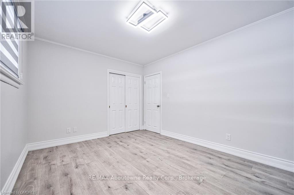 428 Henderson Road, Burlington, Ontario  L7L 2P8 - Photo 29 - W10403942