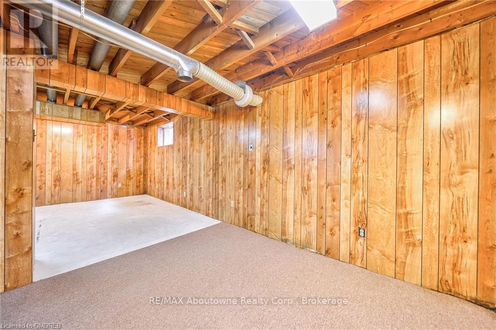 428 Henderson Road, Burlington, Ontario  L7L 2P8 - Photo 38 - W10403942