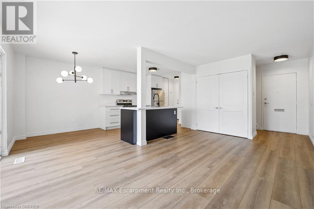 178 - 17 Old Pine Trail, St. Catharines, Ontario  L2M 6P9 - Photo 3 - X10404525