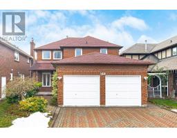 140 LORD SIMCOE DRIVE W, Brampton, Ontario