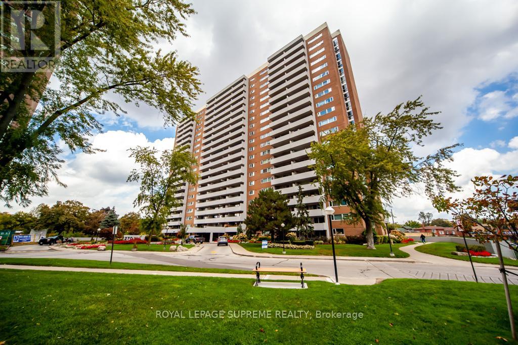 105 - 270 Scarlett Road, Toronto, Ontario  M6N 4X7 - Photo 38 - W11888885