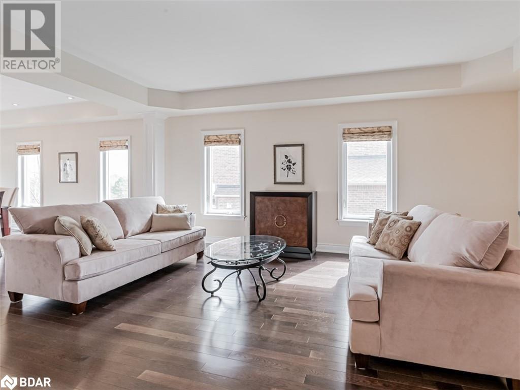 25 Keenan Drive, Loretto, Ontario  L0G 1L0 - Photo 7 - 40684396