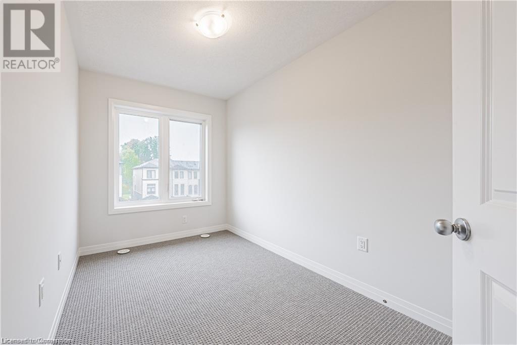 155 Equestrian Way Unit# 34, Cambridge, Ontario  N3E 0E8 - Photo 6 - 40683603