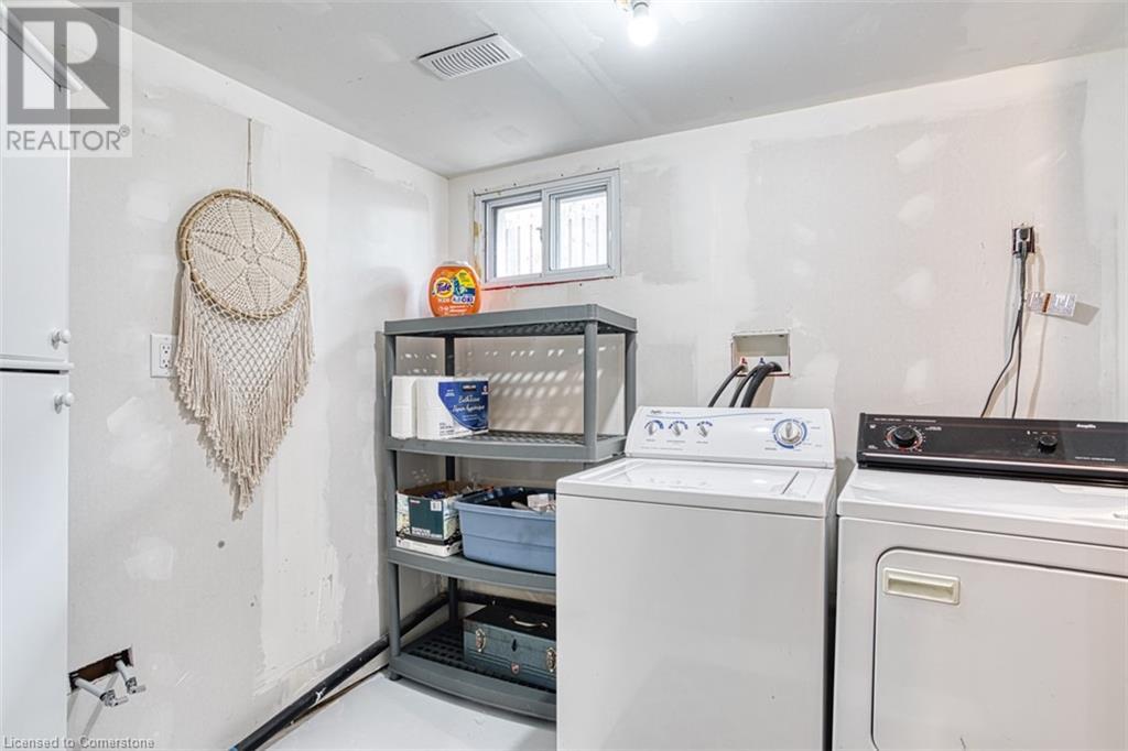 1 Blain Place, St. Catharines, Ontario  L2P 2R6 - Photo 37 - 40684234