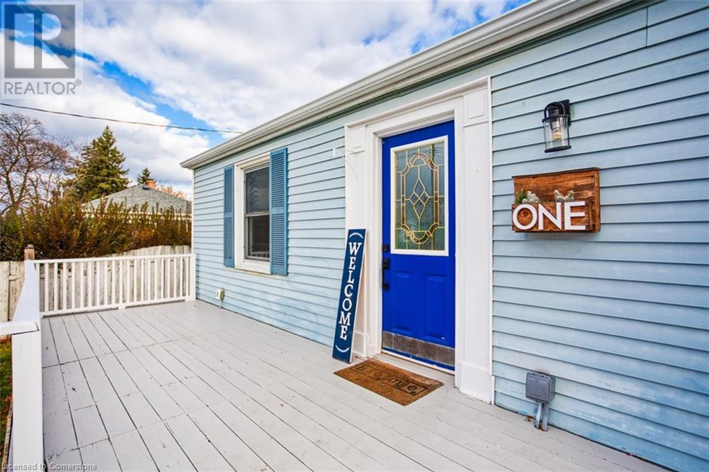 1 Blain Place, St. Catharines, Ontario  L2P 2R6 - Photo 7 - 40684234