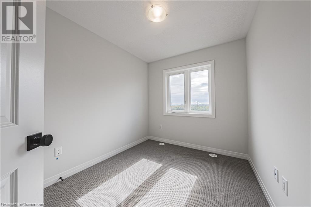 155 Equestrian Way Unit# 98, Cambridge, Ontario  N3E 0E8 - Photo 5 - 40683583