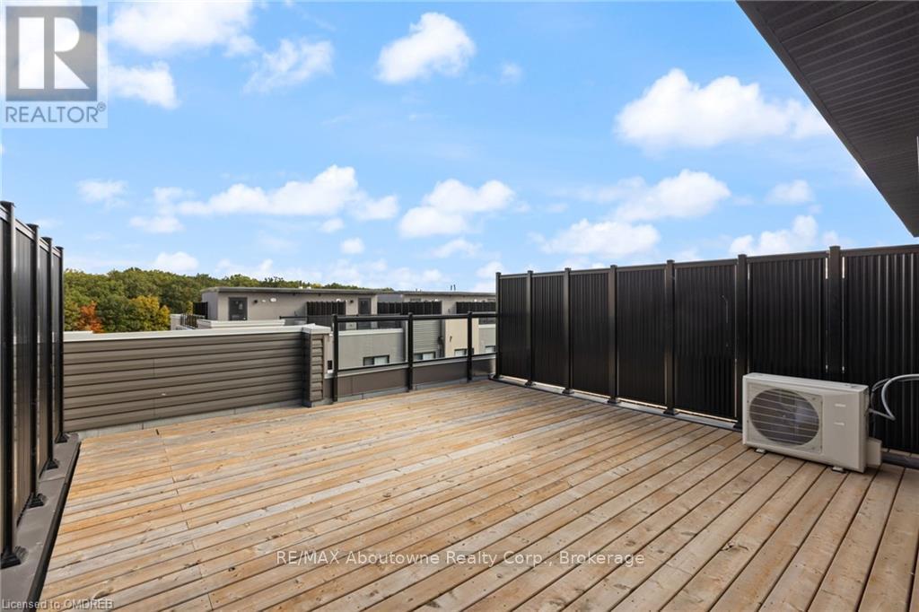 16 - 3562 Colonial Drive, Mississauga, Ontario  L5L 0C1 - Photo 23 - W10404407