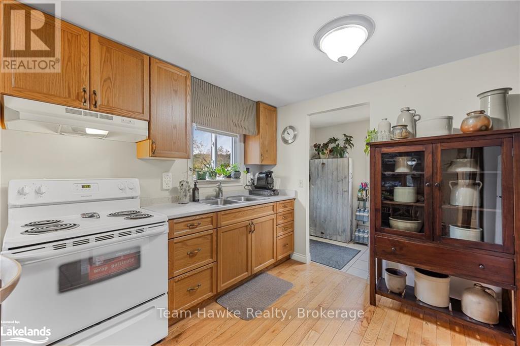 14 - 5263 Elliott Side Road, Tay, Ontario  L0K 1R0 - Photo 11 - S10440435