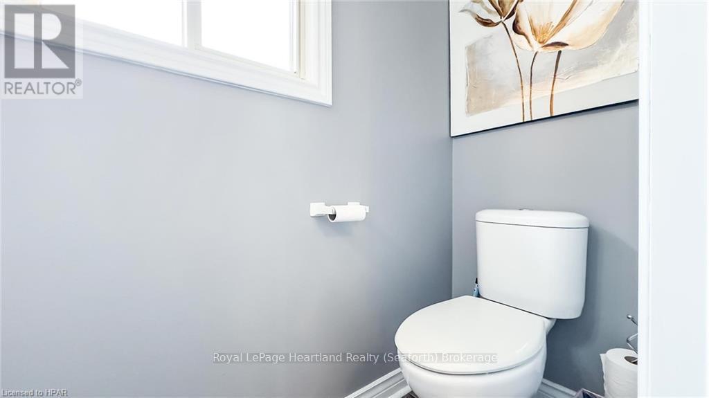 30 North St, Huron East, Ontario  N0K 1G0 - Photo 21 - X10781082
