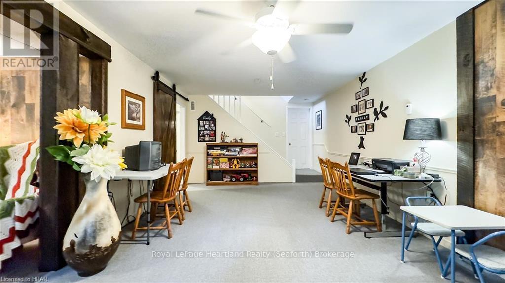 30 North St, Huron East, Ontario  N0K 1G0 - Photo 24 - X10781082