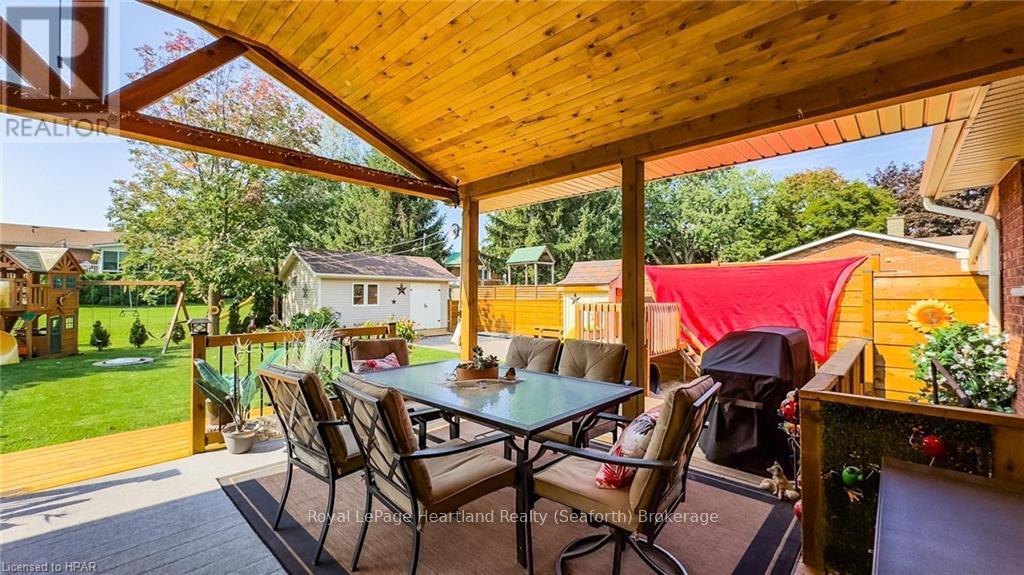 30 North St, Huron East, Ontario  N0K 1G0 - Photo 33 - X10781082