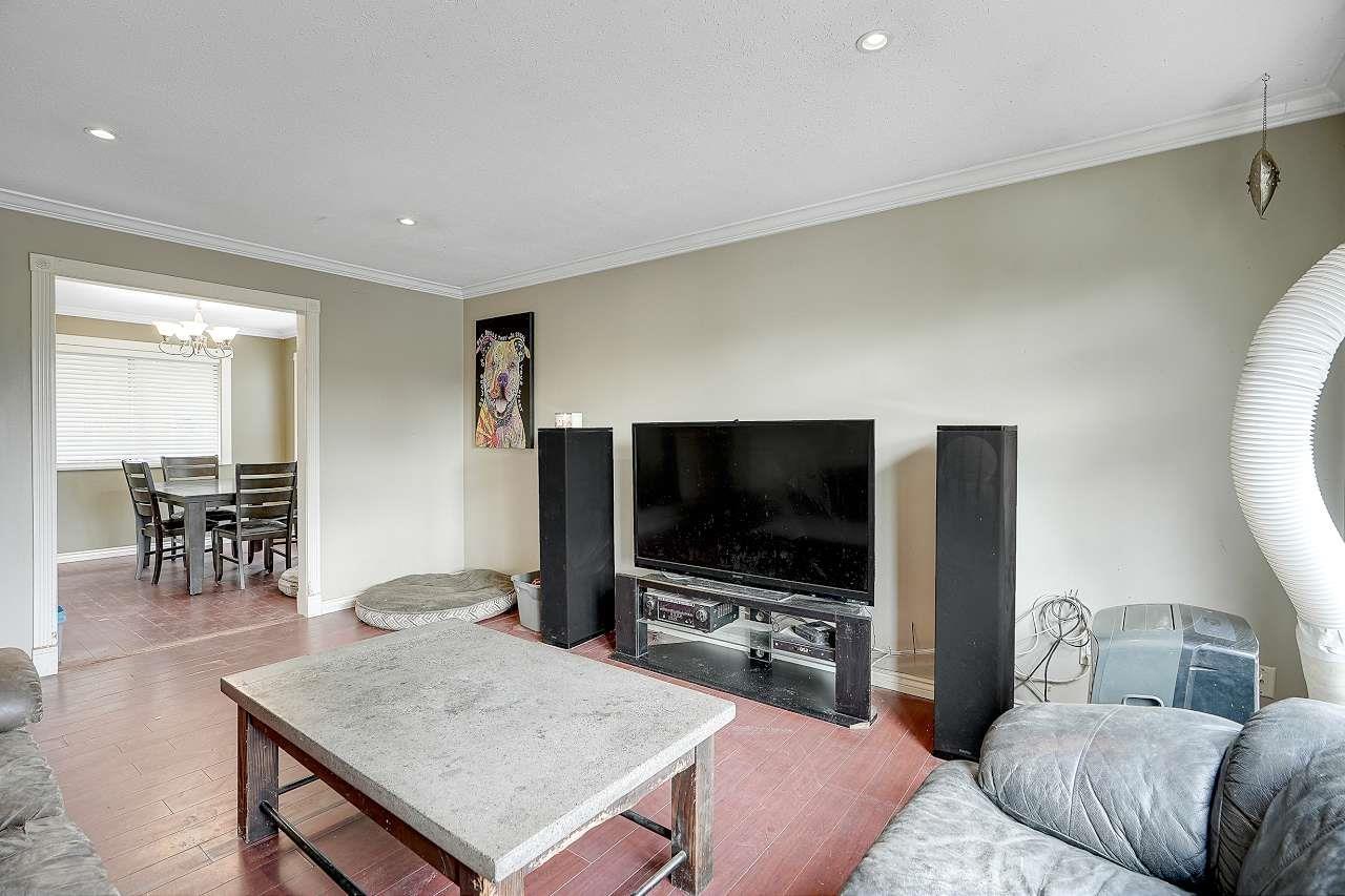 Property at 8699 DEWDNEY TRUNK ROAD image 4