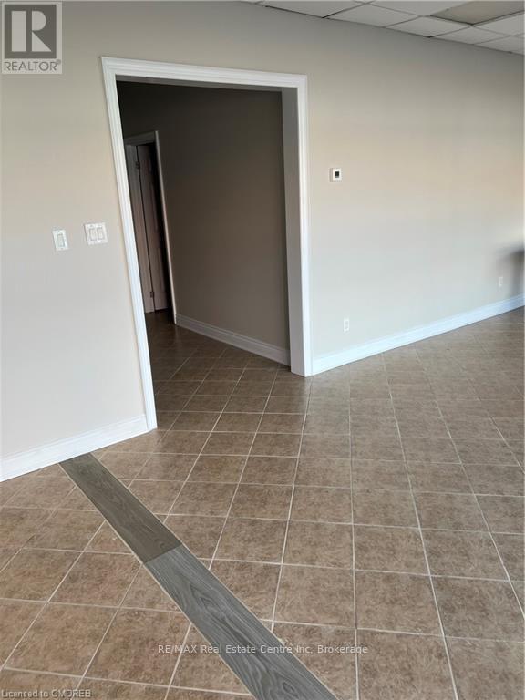 20 - 348 Bronte Street S, Milton, Ontario  L9T 5B6 - Photo 3 - W10404509