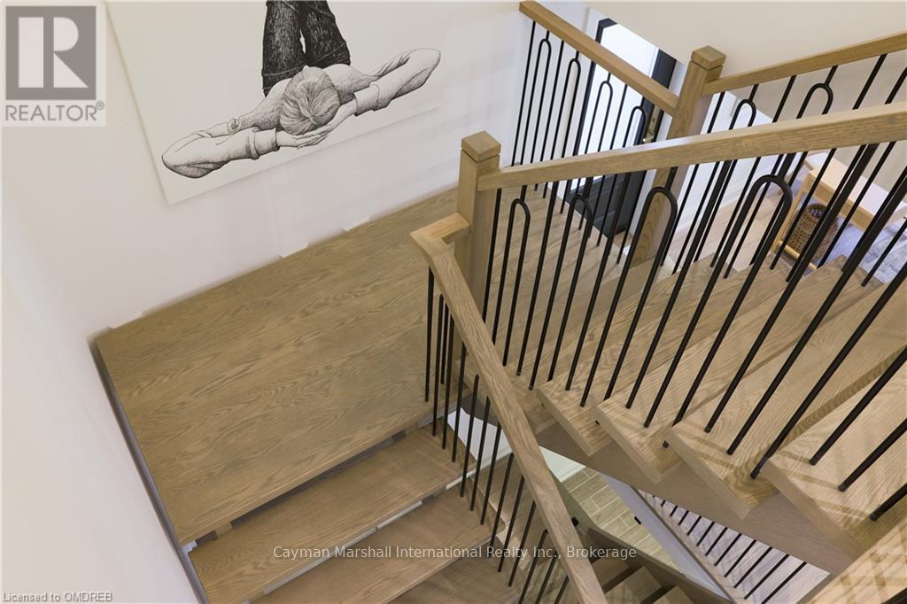 1207 Lorne Park Road, Mississauga (Lorne Park), Ontario  L5H 3A7 - Photo 11 - W10404542