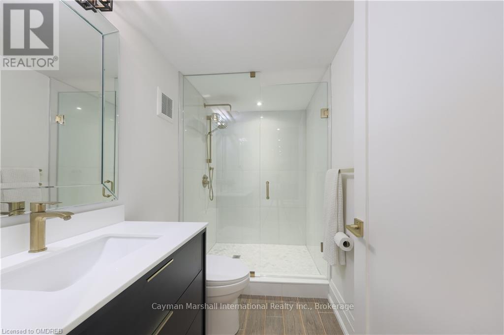 1207 Lorne Park Road, Mississauga (Lorne Park), Ontario  L5H 3A7 - Photo 25 - W10404542