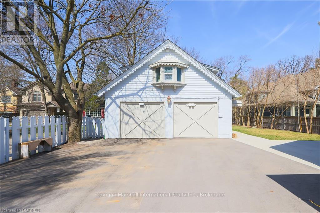 1207 Lorne Park Road, Mississauga (Lorne Park), Ontario  L5H 3A7 - Photo 27 - W10404542