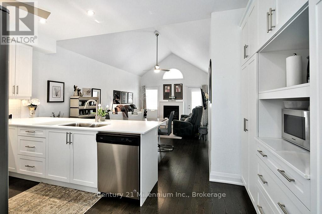 29 - 26 Kari Crescent, Collingwood, Ontario  L9Z 0Z6 - Photo 4 - S11889085