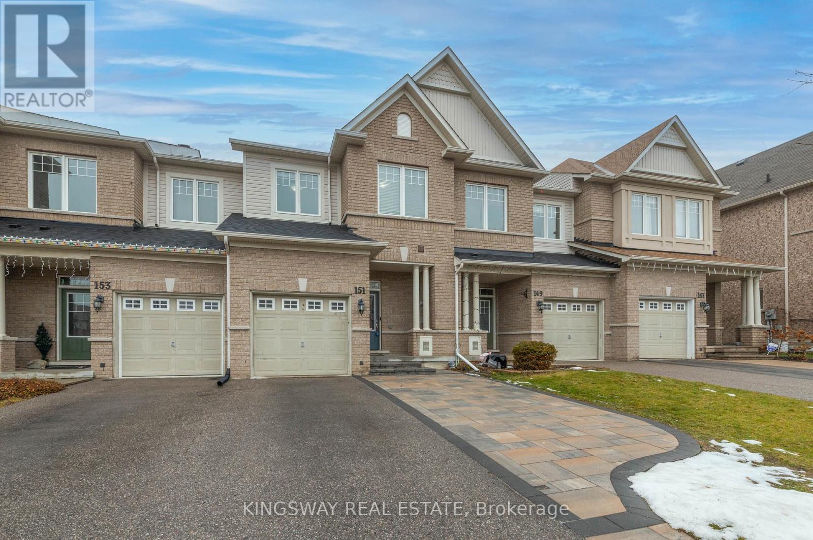 151 Courtland Crescent, East Gwillimbury, Ontario  L9N 0B2 - Photo 2 - N11889109