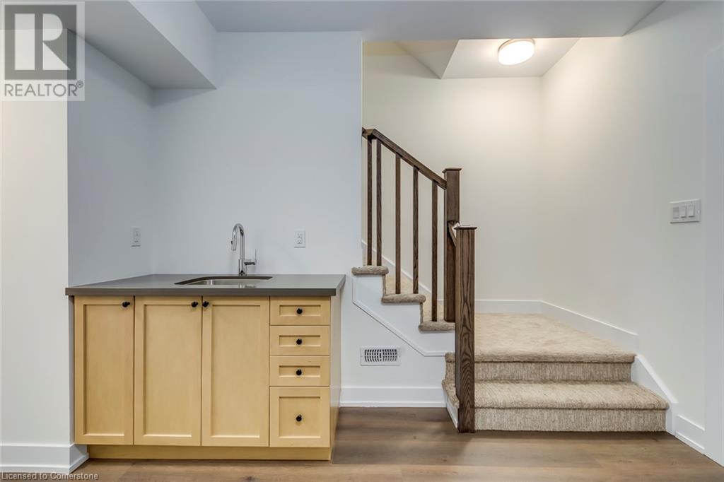 2273 Turnberry Road Unit# 14, Burlington, Ontario  L7M 4Y4 - Photo 42 - 40682217