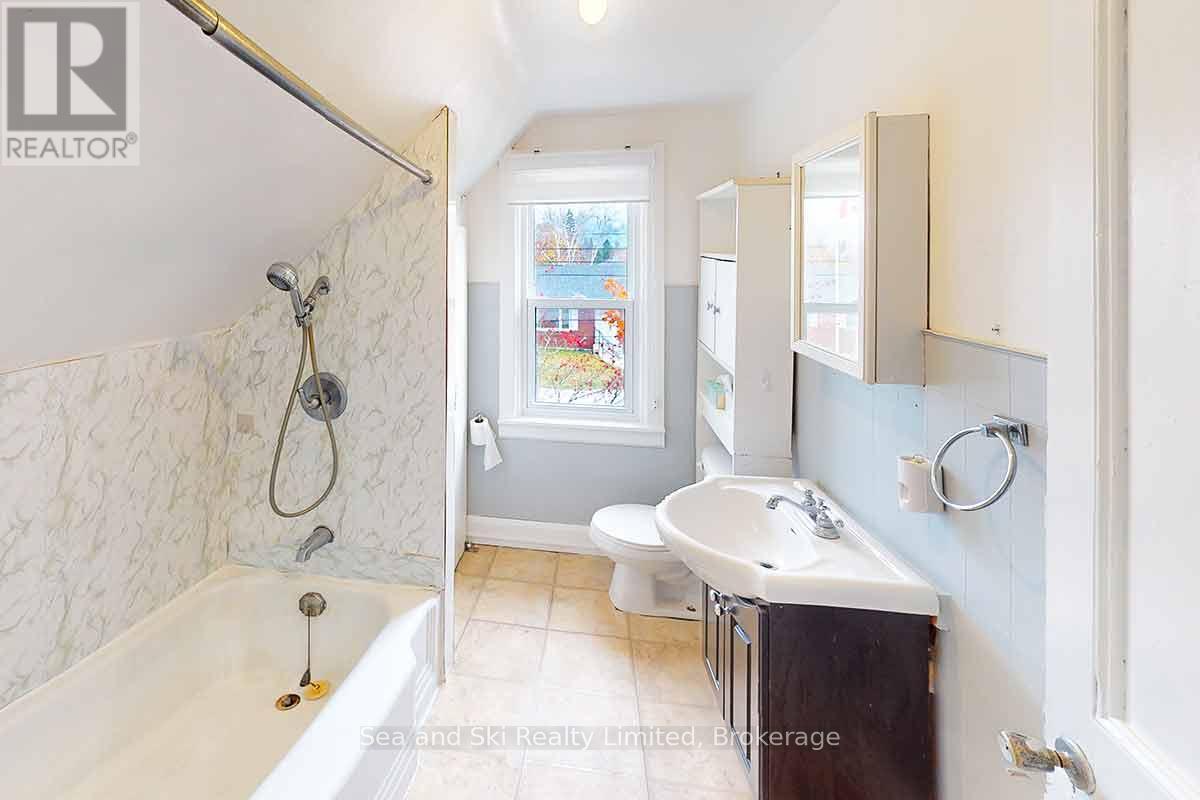 22 Greenview Lane, Grey Highlands, Ontario  N0C 1H0 - Photo 18 - X11888993