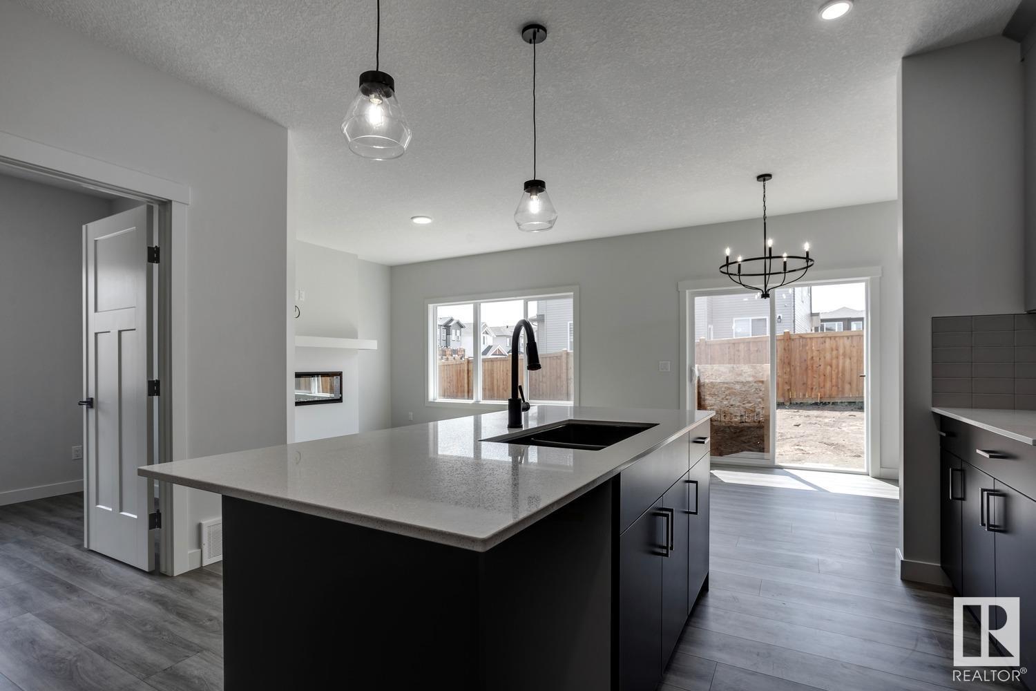 Property at 1205 16A AV NW image 4