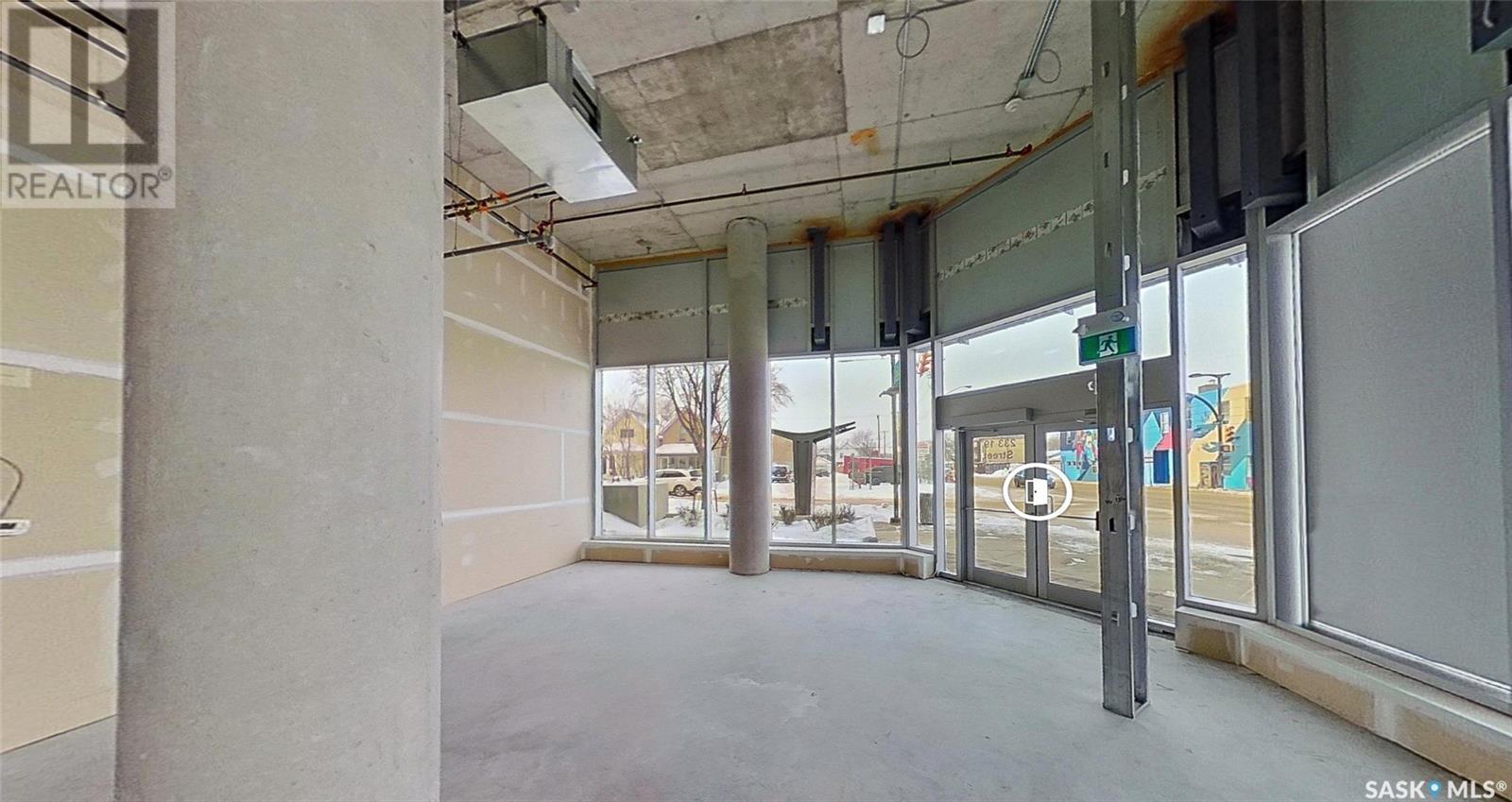 233 19th Street W, Saskatoon, Saskatchewan  S7M 5N3 - Photo 2 - SK988697