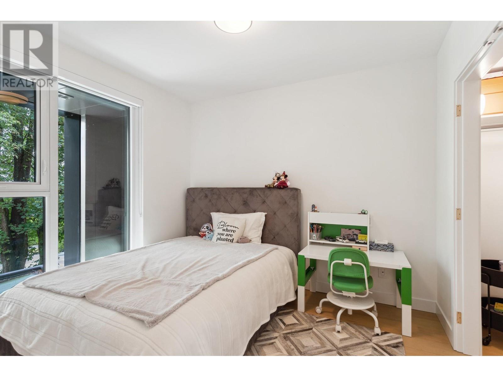 1577 W 57th Avenue, Vancouver, British Columbia  V6P 0H7 - Photo 19 - R2949963