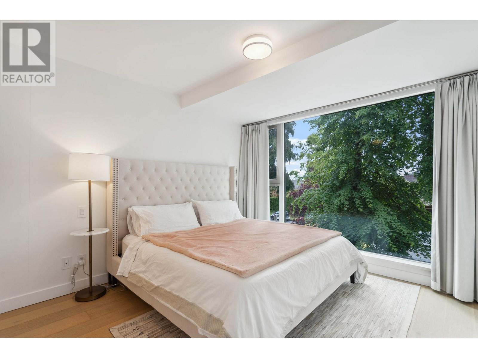 1577 W 57th Avenue, Vancouver, British Columbia  V6P 0H7 - Photo 14 - R2949963