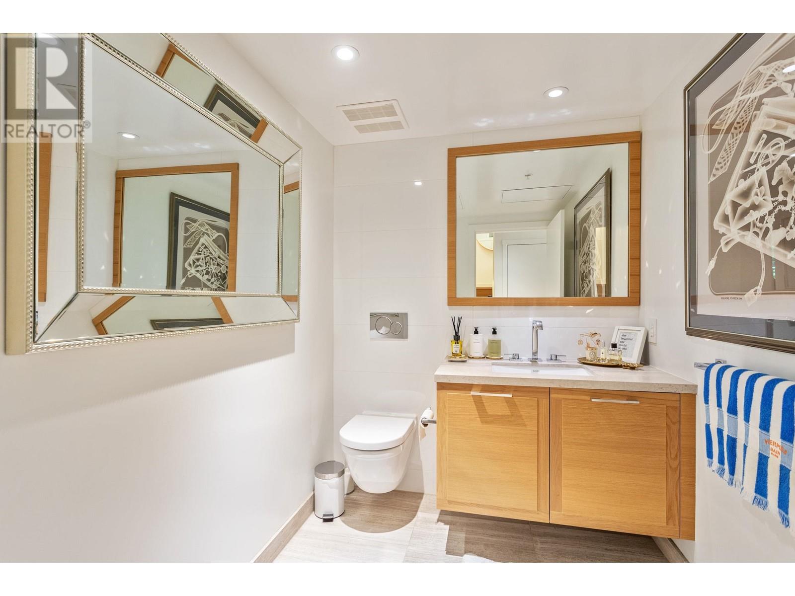 1577 W 57th Avenue, Vancouver, British Columbia  V6P 0H7 - Photo 13 - R2949963