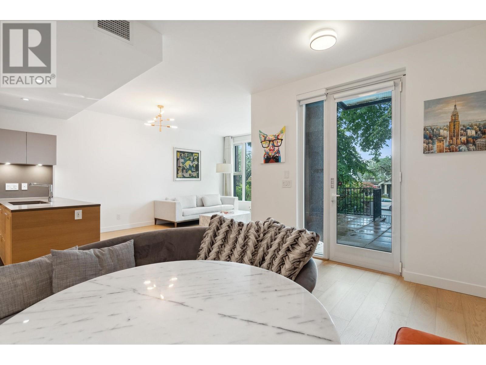 1577 W 57th Avenue, Vancouver, British Columbia  V6P 0H7 - Photo 12 - R2949963