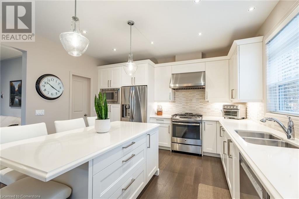 27 Willow Bank Common, St. Catharines, Ontario  L2S 4C8 - Photo 4 - 40684707