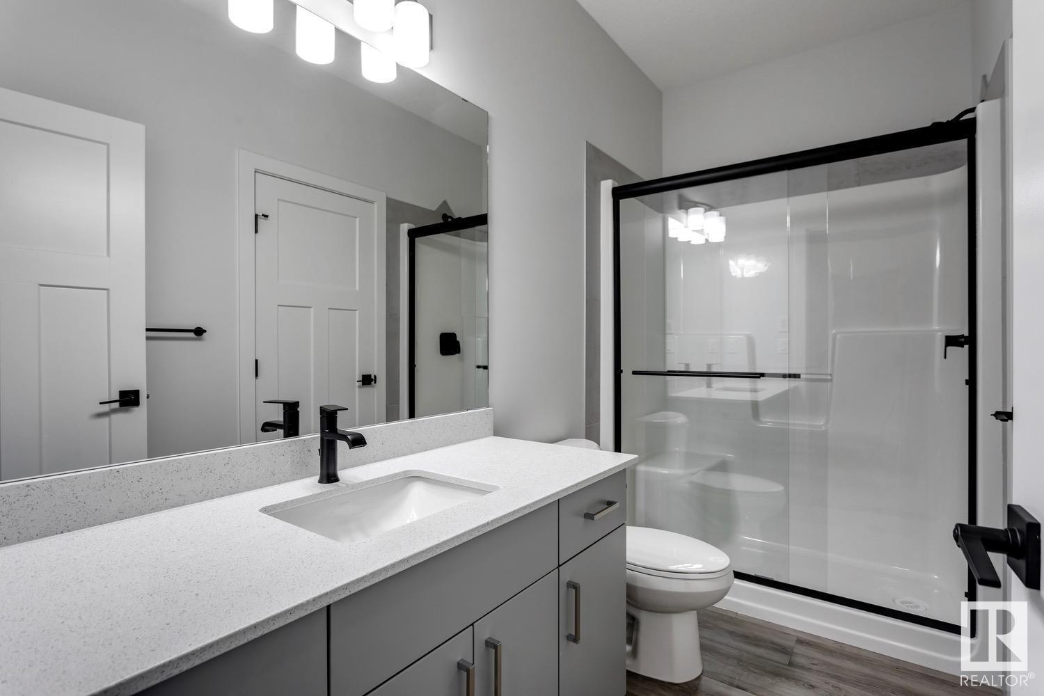 Property at 1237 16A AV NW image 5