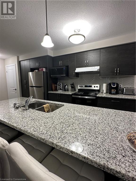 15 Valencia Avenue, Kitchener, Ontario  N2R 1Y1 - Photo 12 - 40684456