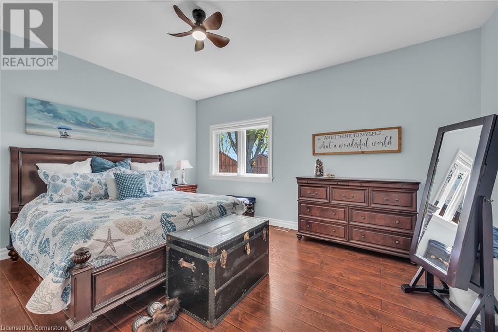 864 South Coast Drive, Peacock Point, Ontario  N0A 1P0 - Photo 20 - 40684410