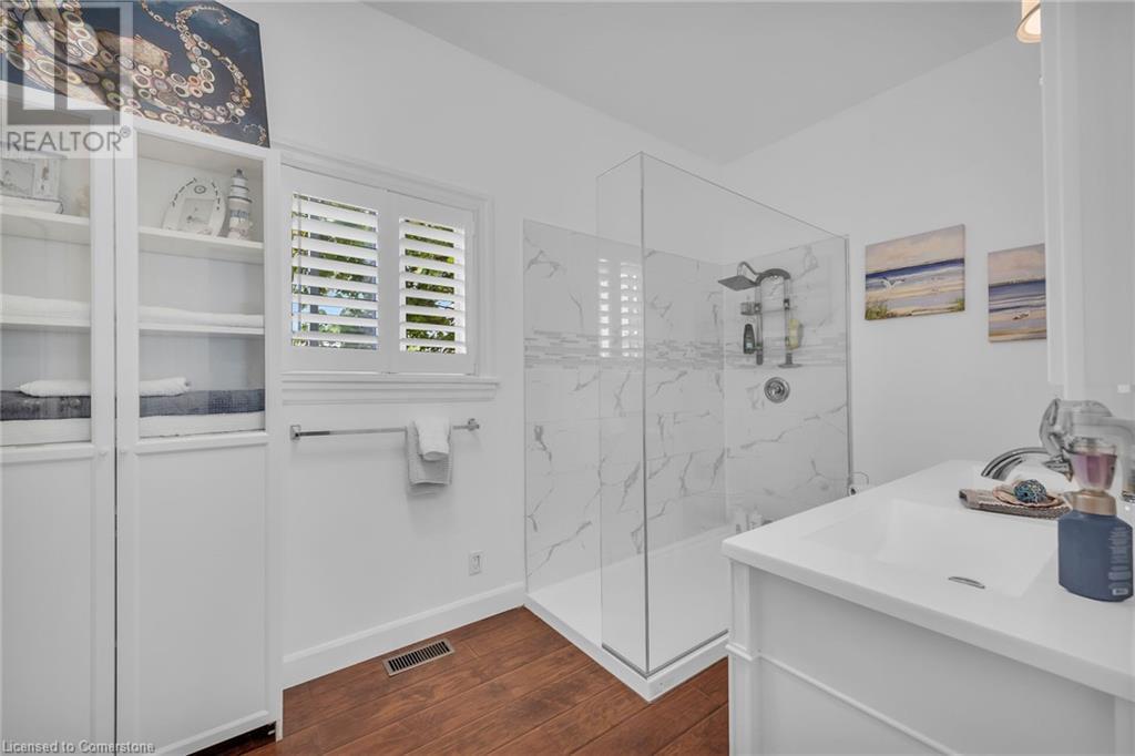 864 South Coast Drive, Peacock Point, Ontario  N0A 1P0 - Photo 22 - 40684410